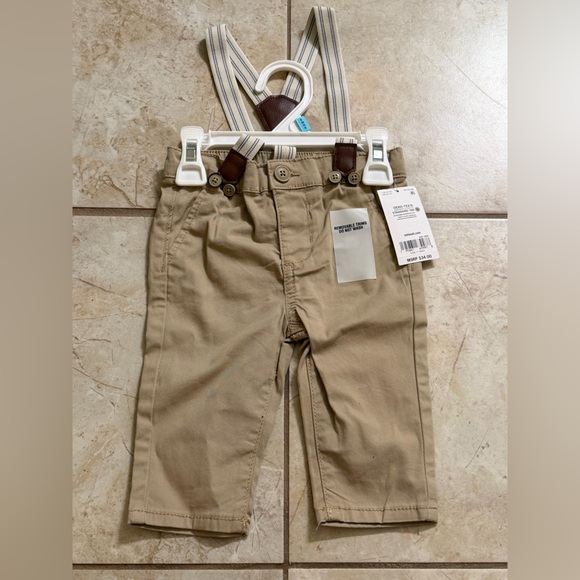 OshKosh B'gosh Other - OshKosh B’gosh Baby Boys Khaki Chino Pants w/ Suspenders 6M NWT
